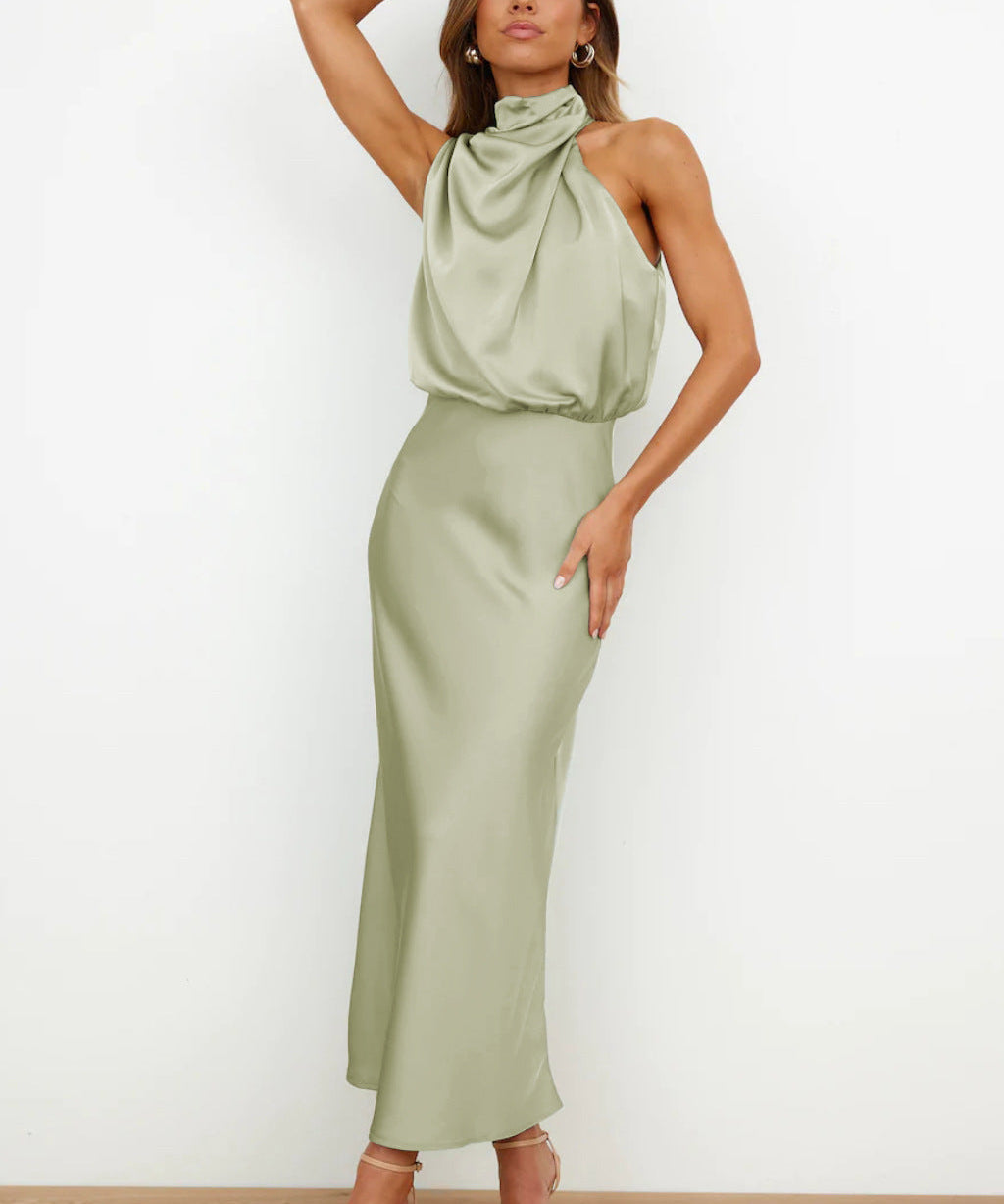 Gabriella Budapest | Elegáns estélyi ruha halter kivágással