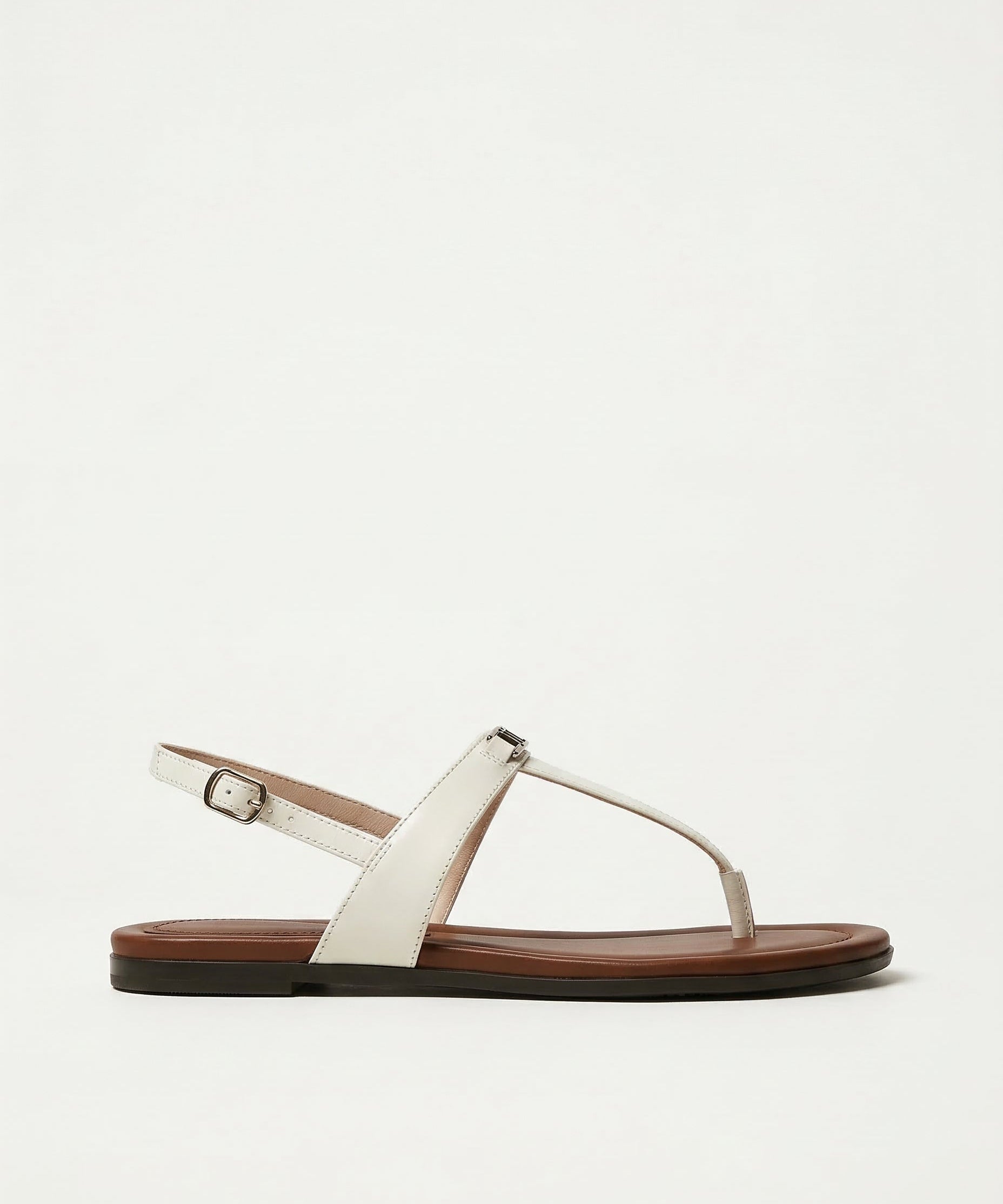Delaney Spännesandaler
